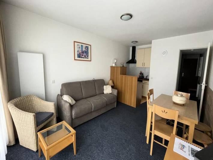 Chalet pour 6 personnes, avec piscine, adapté aux familles dans Gourette - 2