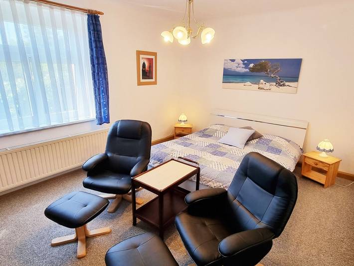 Ferienwohnung für 2 Personen, mit Garten, kinderfreundlich in Blasewitz