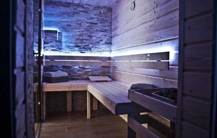 Ferienwohnung für 2 Personen, mit Whirlpool und Terrasse sowie Garten und Sauna in Neubulach - 4