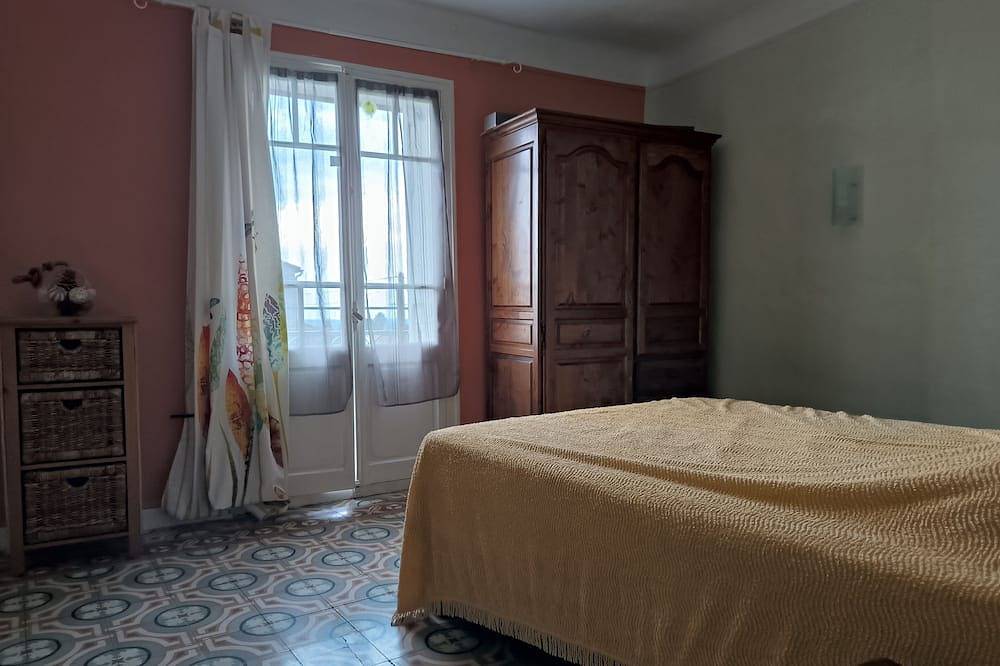 Grande Maison de Village Renovée Ideale Pour Randonnées in Villelongue-dels-Monts, Céret en omgeving