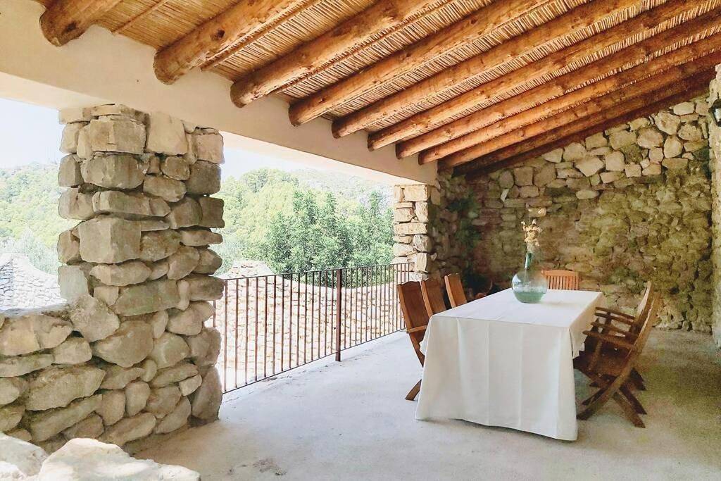Casa de vacaciones para 18 personas con jardín in Vall de Gallinera, Interior de Alicante