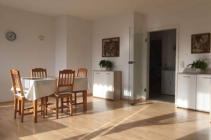 Appartement de vacances pour 8 personnes, avec Balcon à Idstein