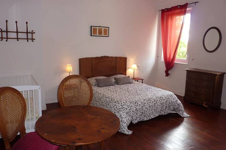 Gîte pour 7 personnes, avec jardin et piscine à Montréal (Lanquedoc-Roussillon) - 2