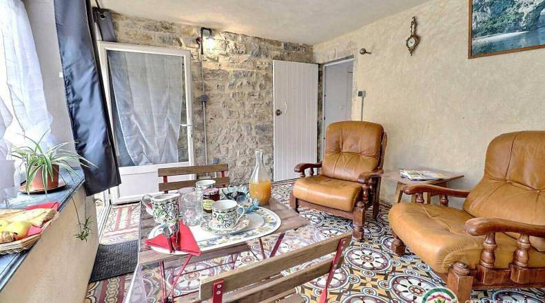 Ganze Wohnung, Le cocon in Rochecolombe, Ardèche