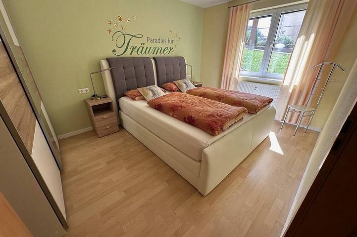 Ferienwohnung für 6 Personen, mit Garten - 1