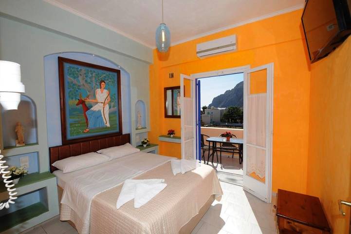 Appart’hôtel pour 2 personnes, avec Balcon et Jacuzzi ainsi que Terrasse et Vue