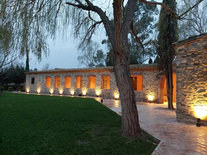 Hotel para 2 personas, con Terraza y Jardín además de Piscina y Vistas al lago en Peralada