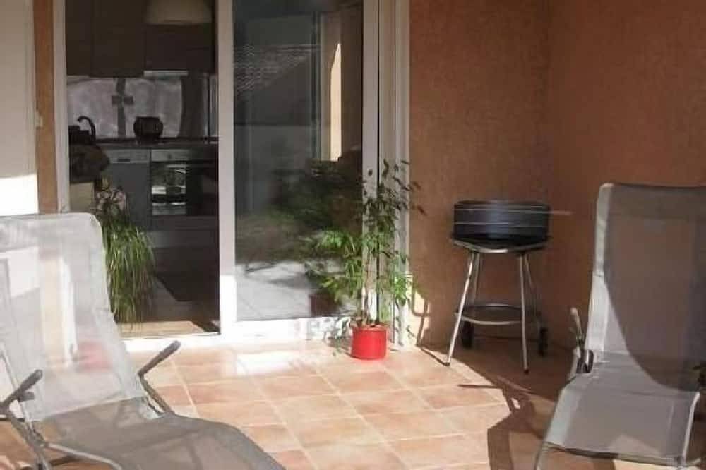Appartamento intero, Appartamento in una recente residenza con piscina a 5 minuti da Saint Florent in Oletta, Calvi e dintorni