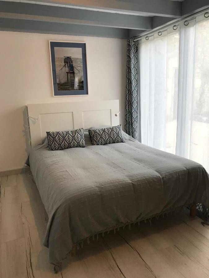 Maison de campagne pour 2 personnes, avec Terrasse et Jardin à Ardillières