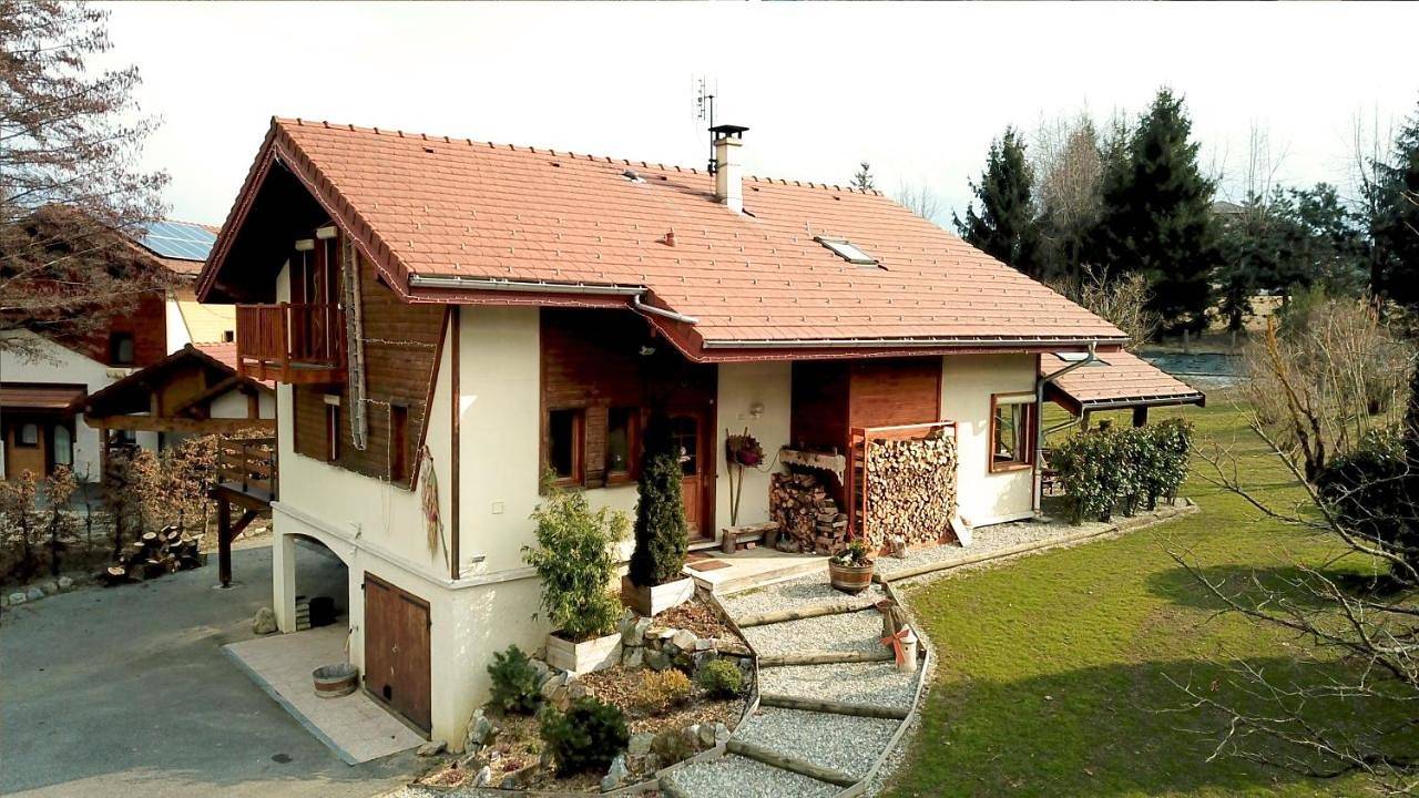 Chambre d'hôtes "Les Crets" in Mercury, Région d'Albertville
