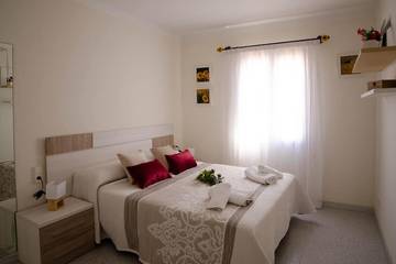 Villa for 8 People in Punta Grossa, Es Mercadal, Photo 1