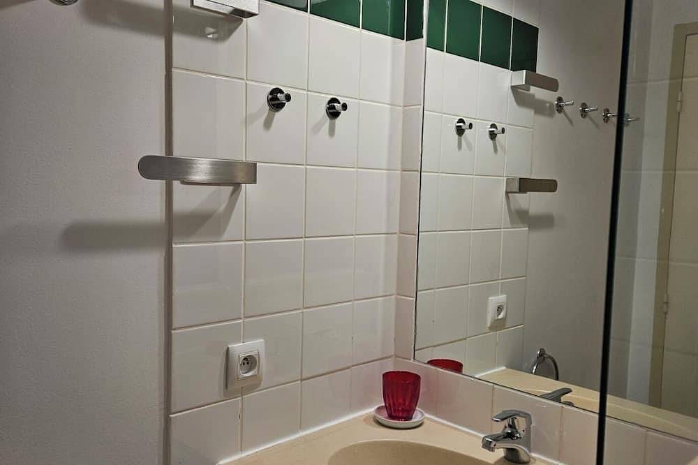 Apartamento entero, Appartement T2 Chez Flo C123 Argentat Sur Dordogne in Argentat-sur-Dordogne, Región de Tulle