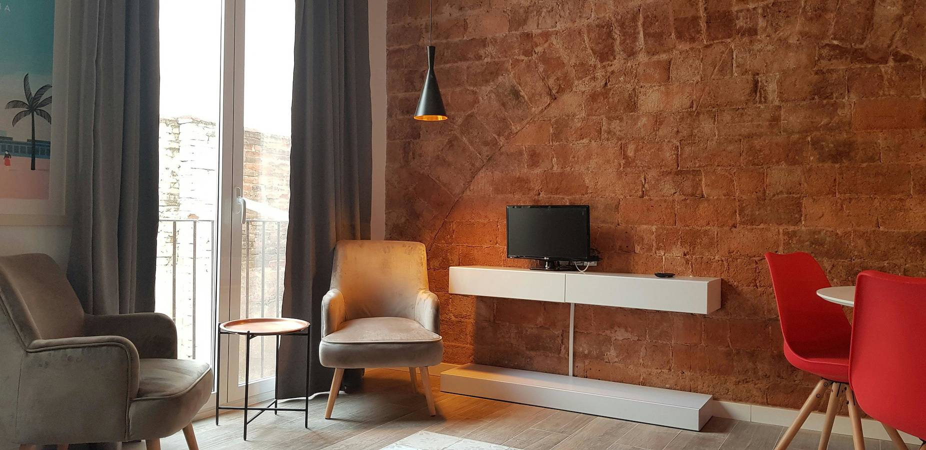 Ganze Wohnung, S4.Mercat Sant Antoni - Central Location. Metro L2 in Barcelona Zentrum, Barcelona