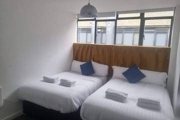 Glamping for 4 People in Liverpool, Merseyside, Photo 2