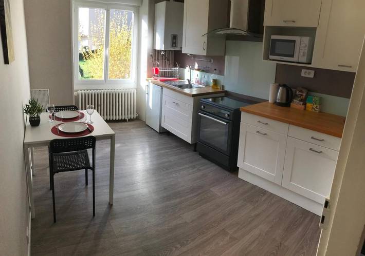 Gîte pour 6 personnes, avec jardin et vue, animaux acceptés à Guéret - 2