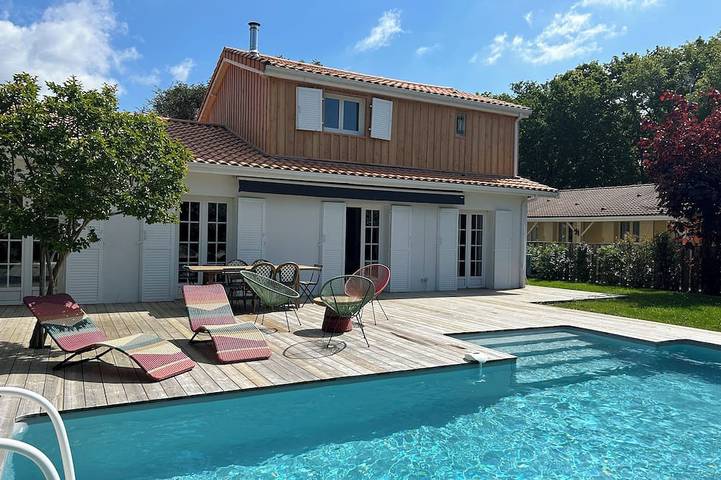 Location de vacances pour 9 personnes dans Cassy