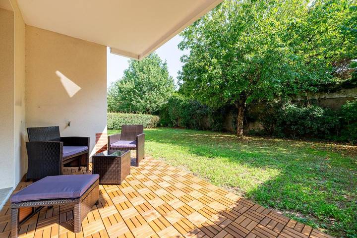 Gîte pour 4 personnes, avec jardin ainsi que terrasse et piscine à Les Sorinières - 3