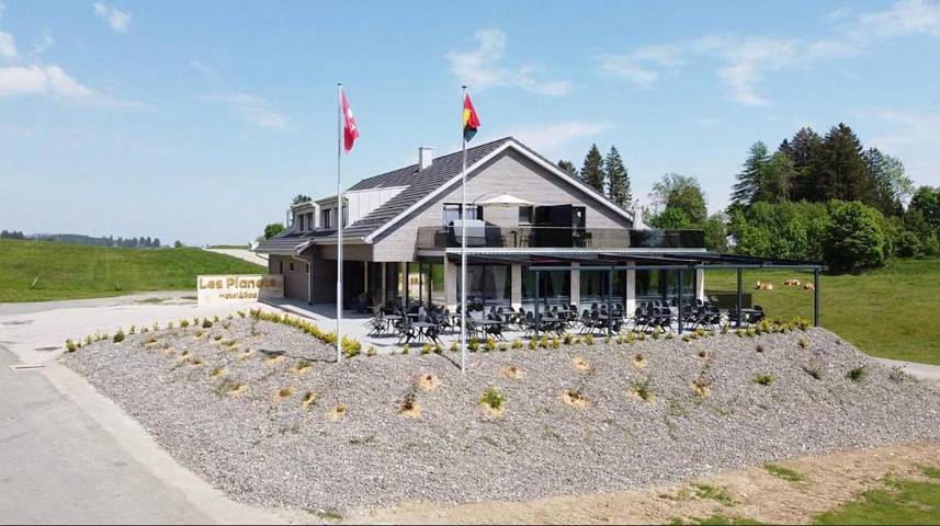 Hôtel pour 2 personnes, avec vue ainsi que sauna et jardin à Bullet