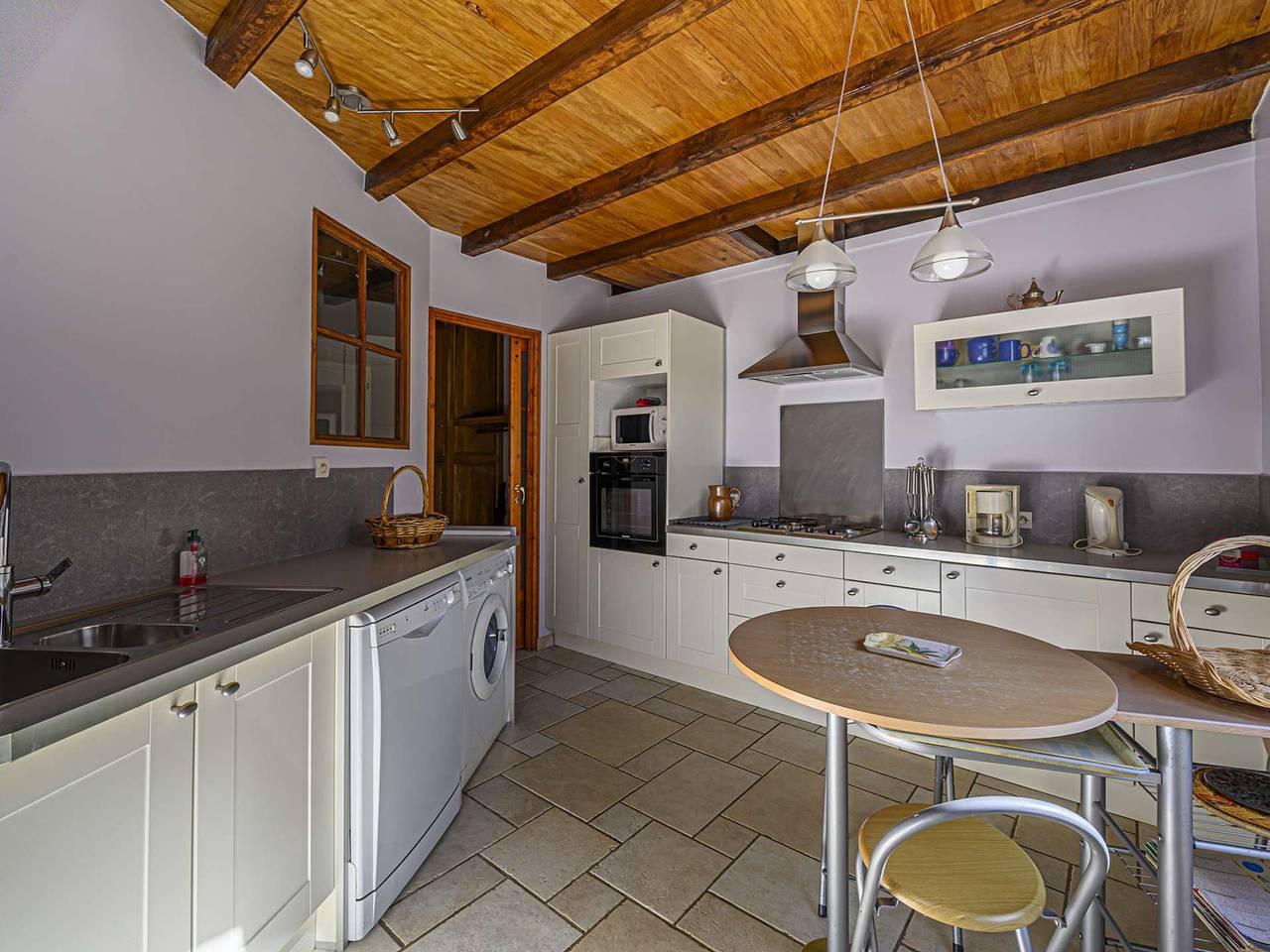 Étel - Longère 7 pièces 150 m² - Wifi - Jardin clos in Étel, Côte des Mégalithes