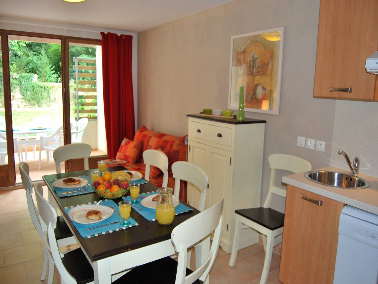 Apartamento entero, Estancia con encanto en Barjac in Barjac, Región de Alès