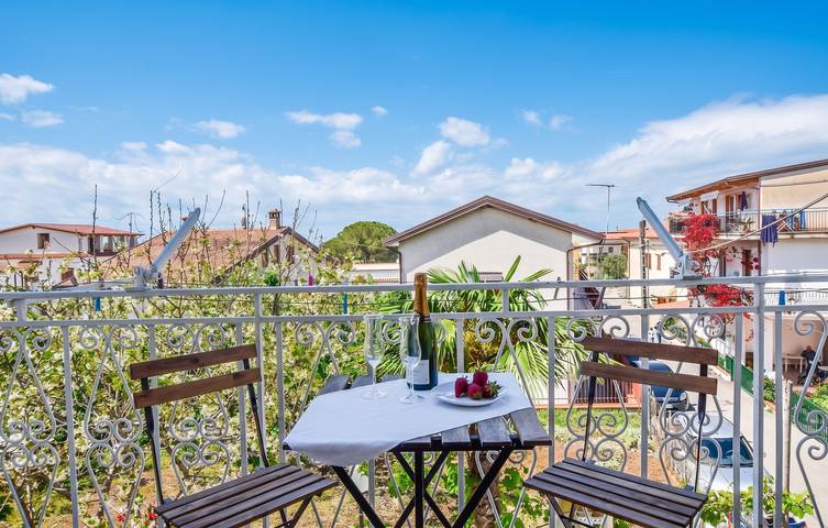 Apartamento entero, Acogedor apartamento en Santa María, 60 m², vista al mar in Santa Maria di Castellabate, Castellabate