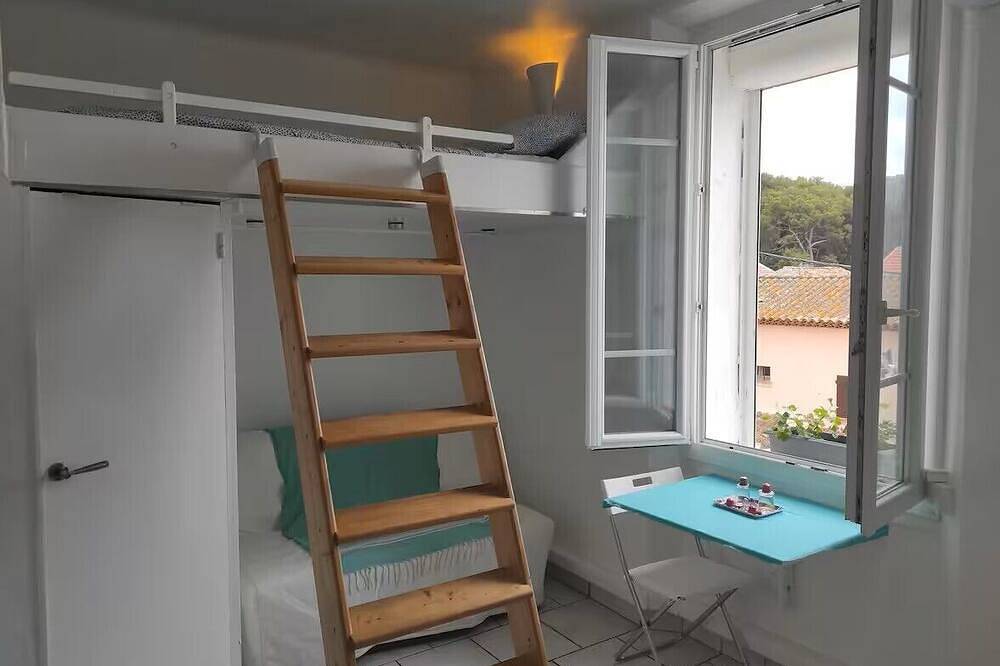 Appartement entier, Le P'tit Chic in Les Sablettes, La Seyne-sur-Mer