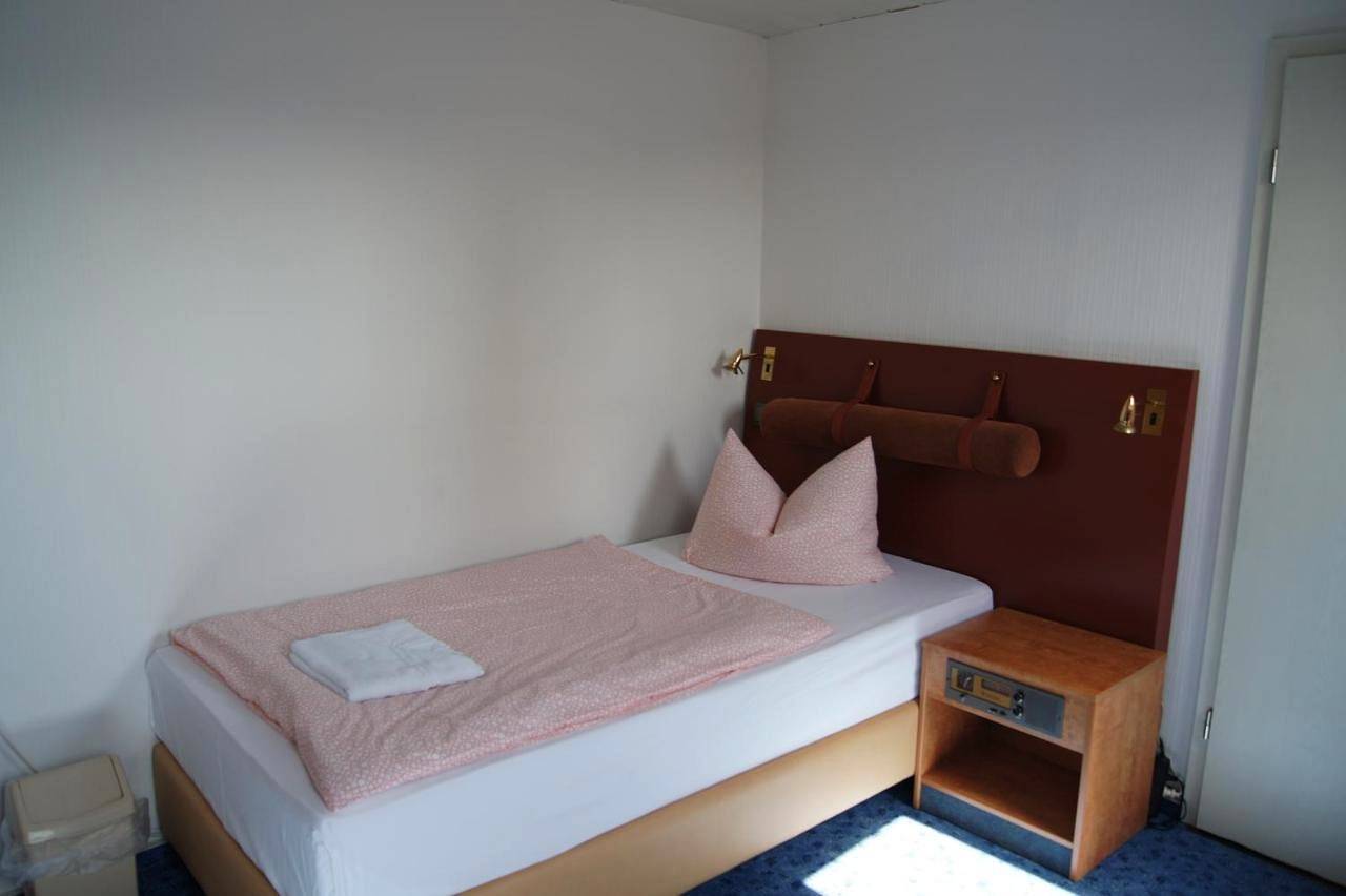 Double Room in Elsteraue, Saale-Unstrut