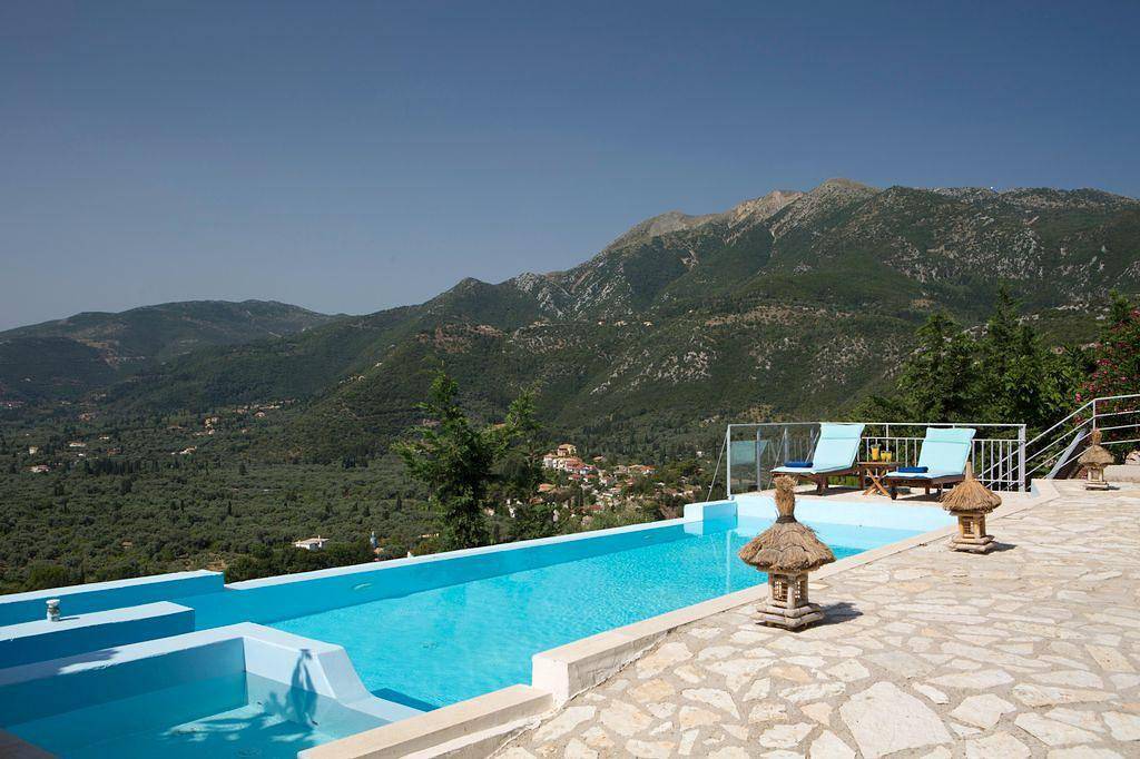 Finca "Lily" mit Infinity-Pool in Nydri, Griechenland