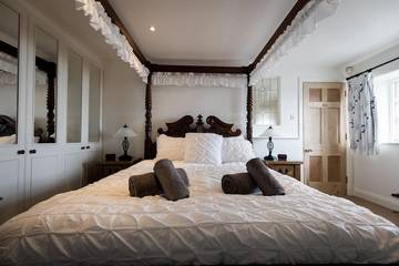 Holiday Home for 4 People in Mudeford, Christchurch, Photo 1