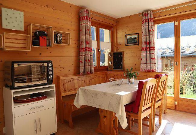 Ganze Ferienwohnung, Petit Nid Douillet au Coeur de Salvan in Salvan, Martigny - Val de Bagnes & Umgebung