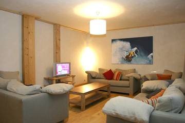 Appartement De Vacances pour 12 Personnes dans Vénosc, Parc national des Écrins, Photo 1