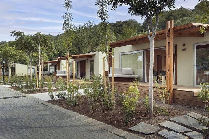 Cozy mobile home, pets welcome - 2 guests in Boltaña, Aragonese Pyrenees