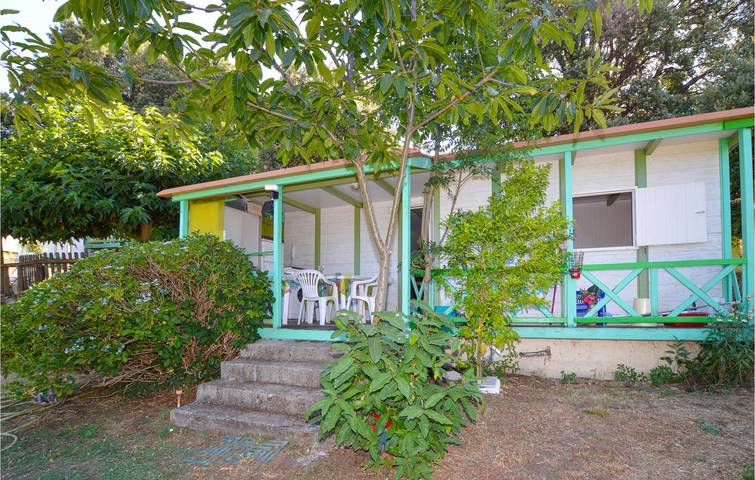 Camping pour 5 personnes, avec Terrasse en Corse-du-Sud