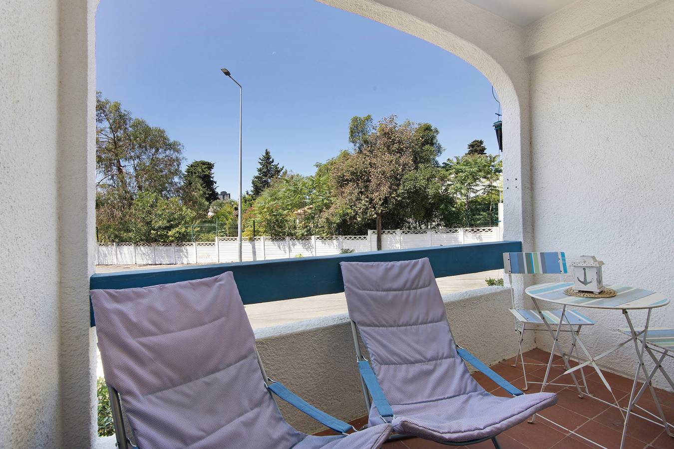 Apartamento entero, Apartamento 'Santiago's House' con jardín compartido, balcón y Wi-Fi in Albufeira, Distrito de Faro