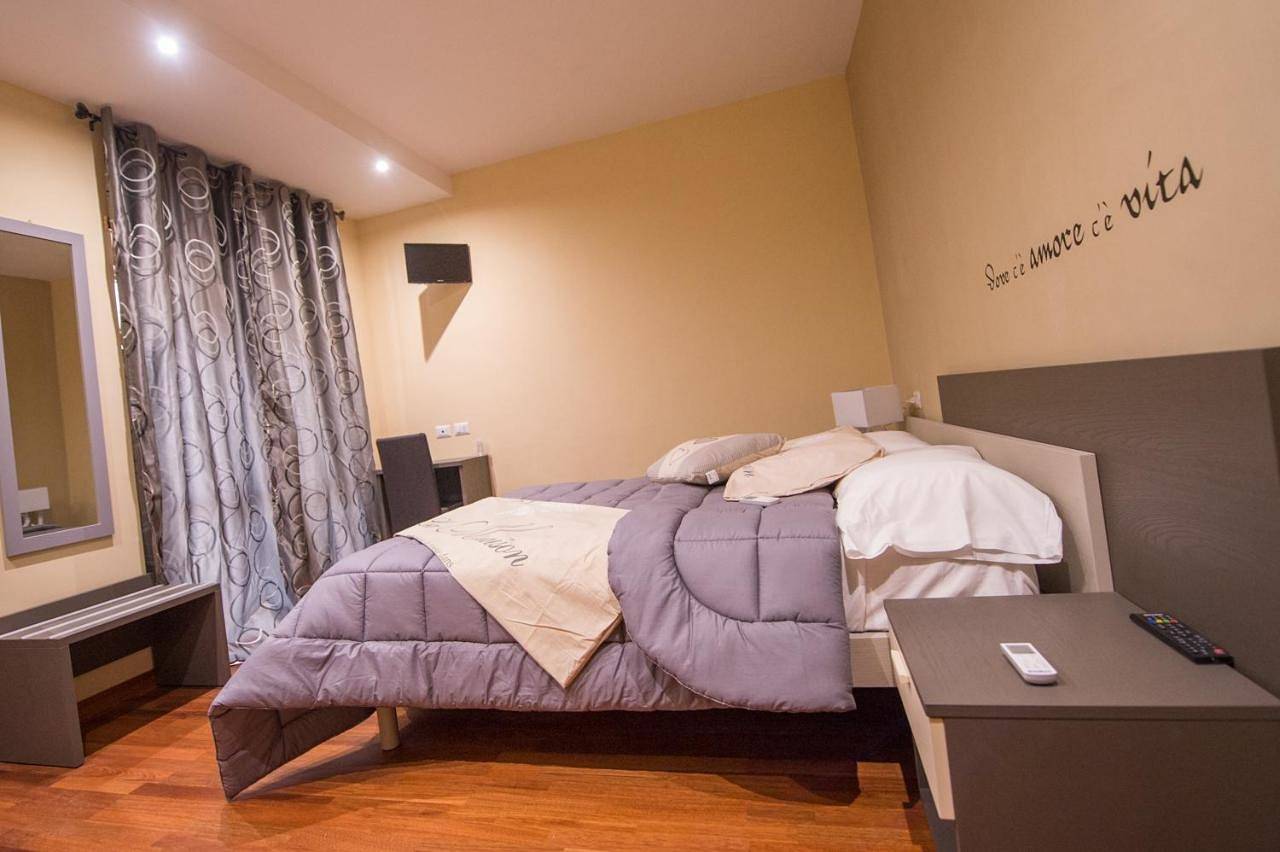 Double Room in Ariccia, Castelli Romani