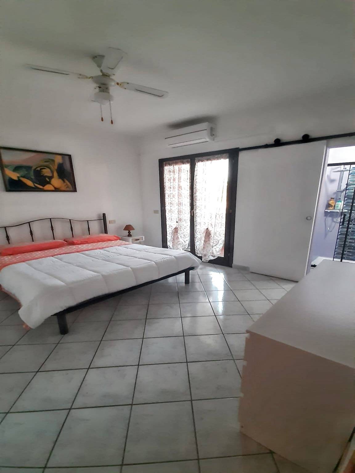 Ganze Wohnung, Gemütliches Apartment mit Meerblick in Olbia - 80 m² in Olbia, Gallura