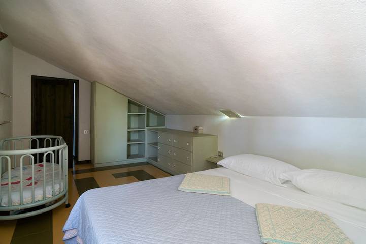 Ganze Wohnung, Penthouse 150 Meter vom Strand von Solanas entfernt in Solanas, Comune di Sinnai