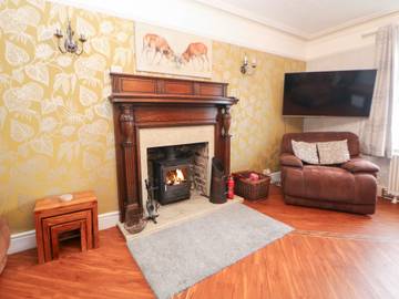 Cottage for 10 People in Peak District, Midlands, Photo 3