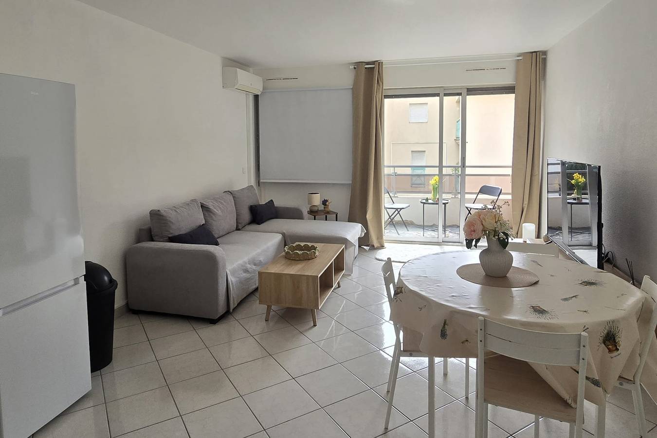 Appartement entier, Appartement Climatisé avec Balcon à Saint-Raphaël in Boulouris, Saint-Raphaël