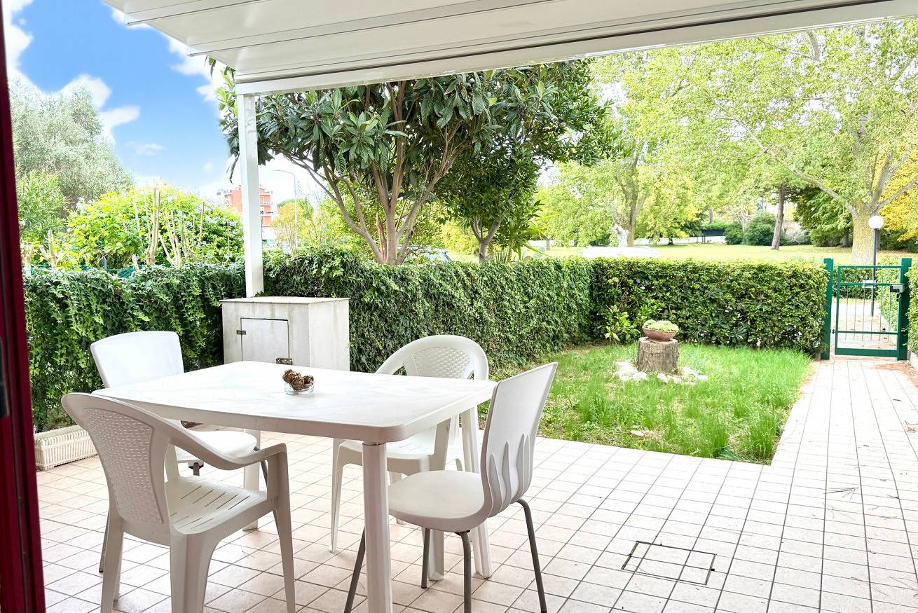 Apartamento entero, M272 - Marcelli, new three-room apartment with garden in Marcelli, Riviera del Conero