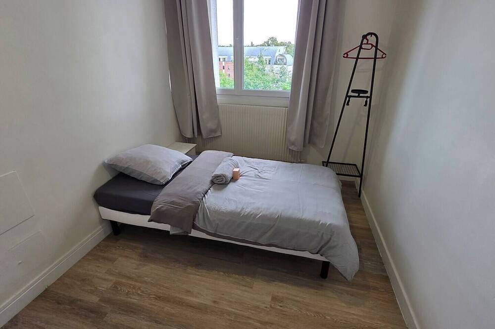 Appartement entier, Cosy place d'Armes au 3éme étage in Douai, Département Nord