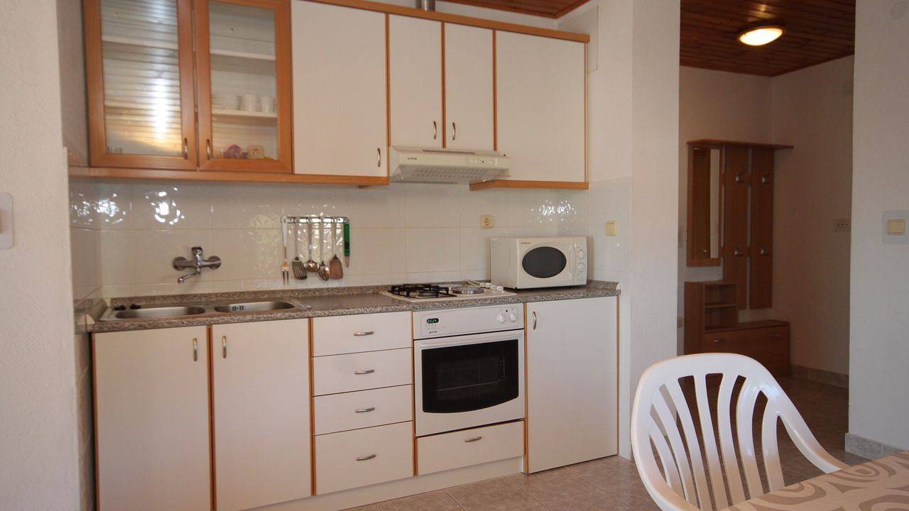 Ganze Ferienwohnung, Ferienwohnung für 4 Personen (39 m²) in Preko in Preko, Insel Ugljan