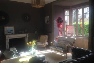 Location de vacances pour 12 personnes, avec terrasse et jardin dans Plage Longchamp