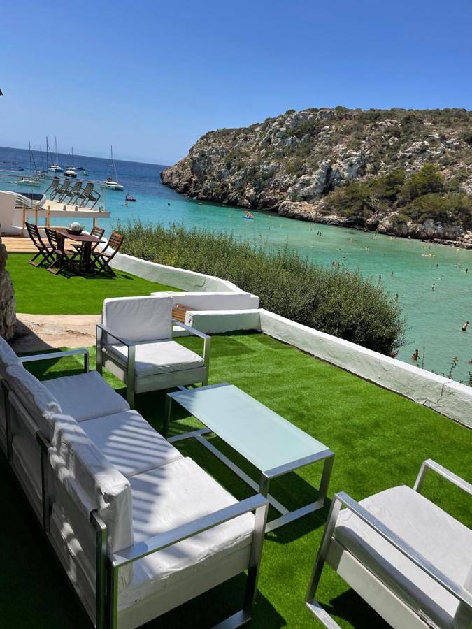 Ferienhaus für 4 Personen, mit Terrasse und Ausblick sowie Garten, mit Haustier