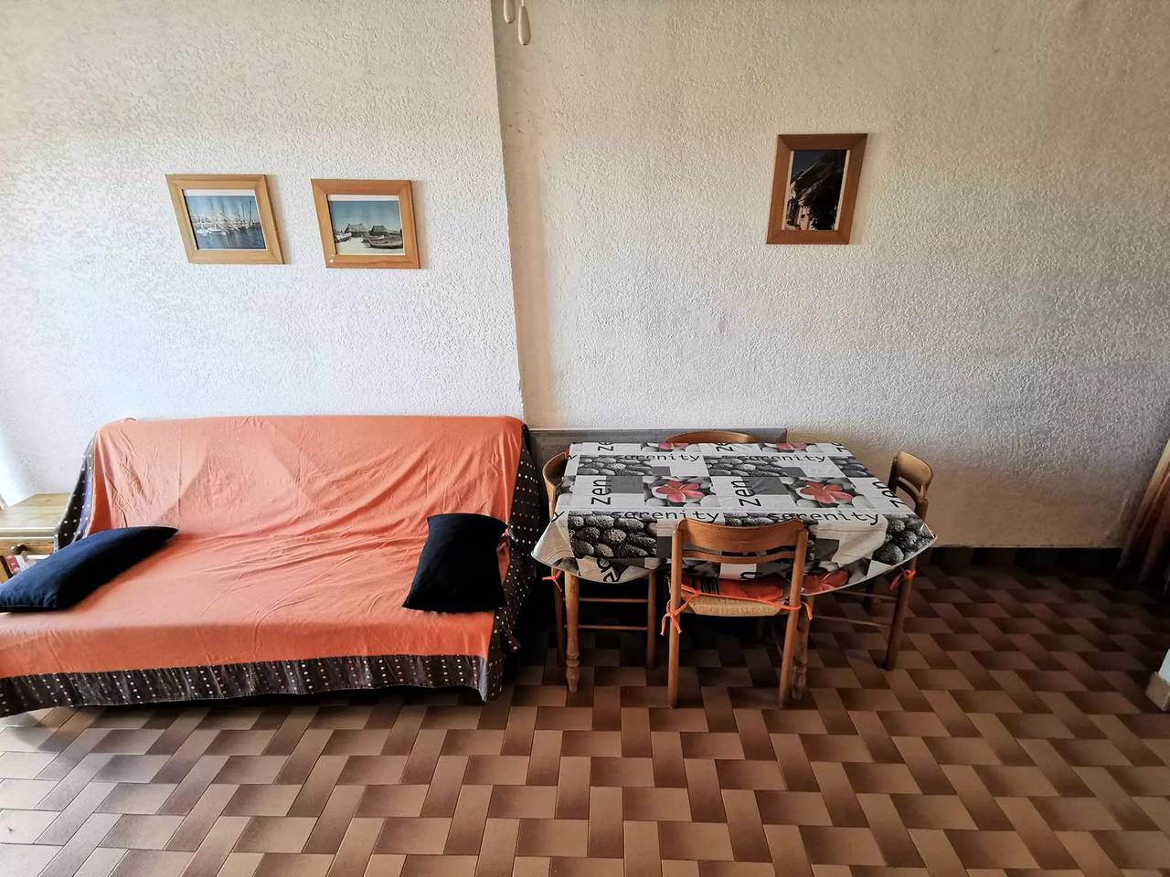 Entire apartment, Large studio with night corner and ground floor terrace for 4 people in Port Leucate. Ref: 1Mm2_233 in Port Leucate, Leucate