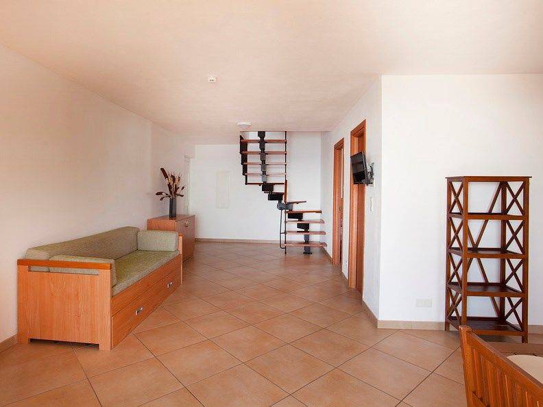 Ganze Wohnung, Ferienwohnung für 8 Personen mit Balkon in Moriani-Plage, Corte und Umgebung