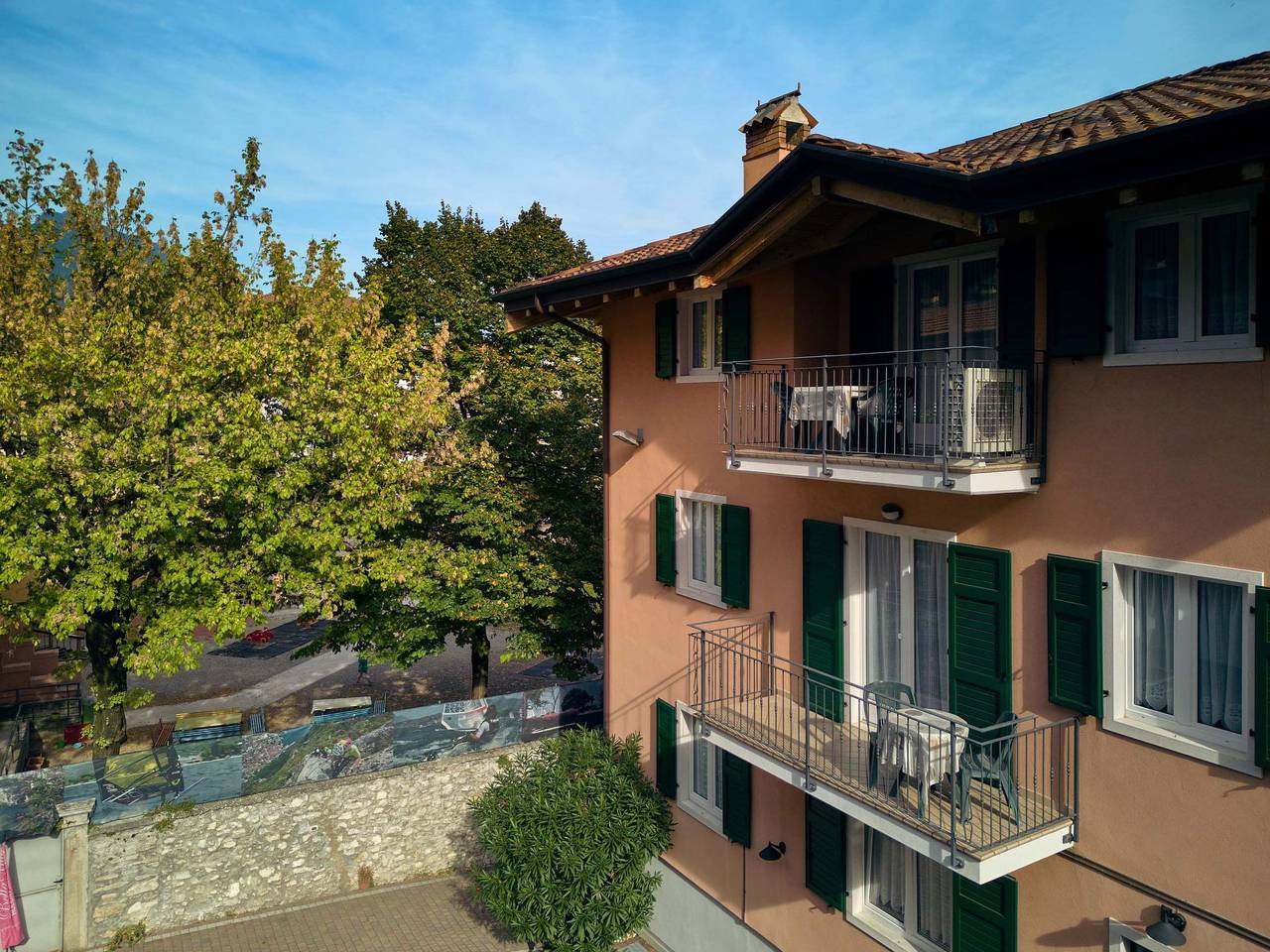 Geheel appartement, Luxus-Apartment mit Balkonen in Riva del Garda, Garda Bergen