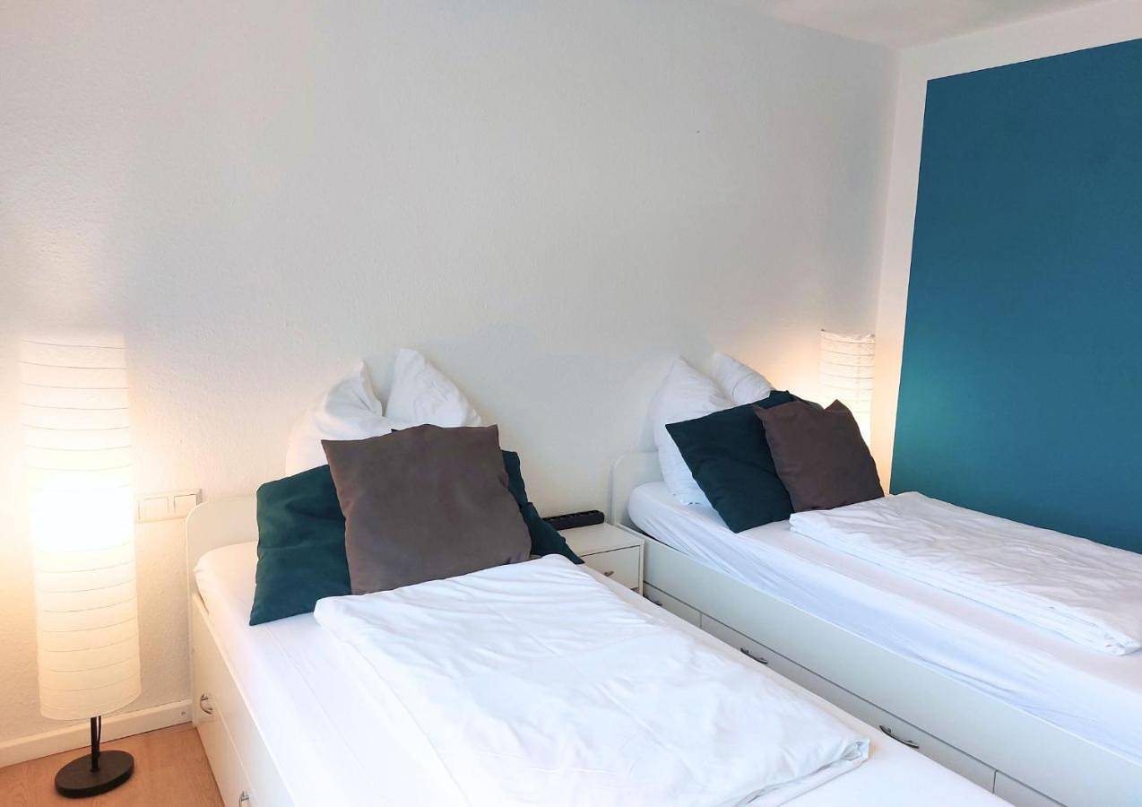 Geheel appartement, 4 Schlafzimmer I Balkon I Für 5 Personen nahe Uni & City Center in Ulm (Baden-Württemberg), Zwaben