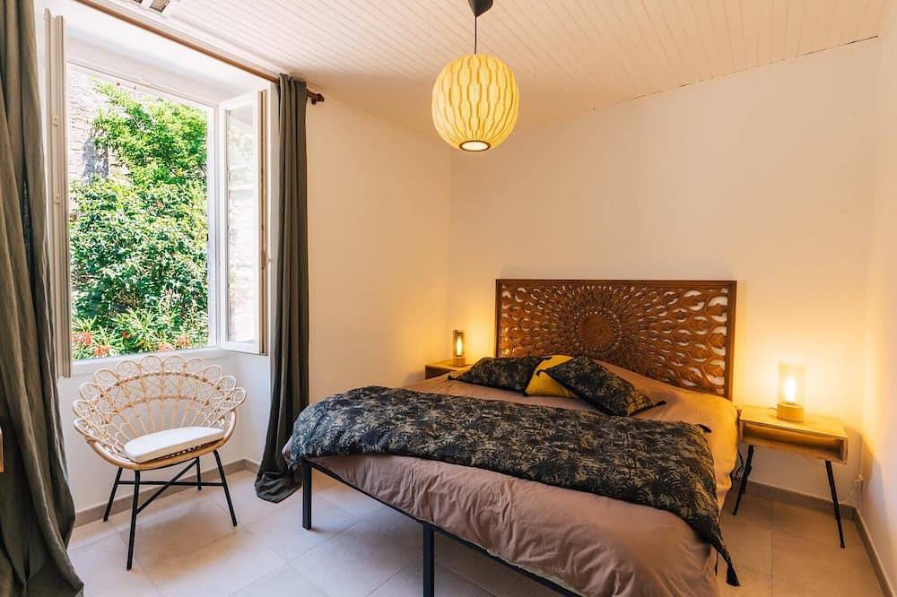 Mas Saint Laurent in Les Salles-du-Gardon, Cevenas
