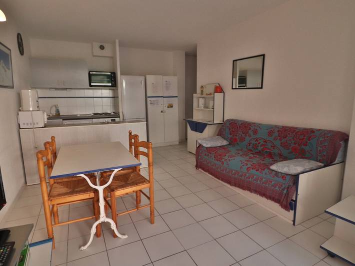 Gîte pour 6 personnes, avec piscine, animaux acceptés dans Plage Lazaret - 3